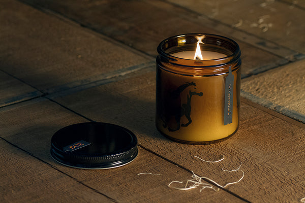 Box (La Bougie) - Box (The Candle)